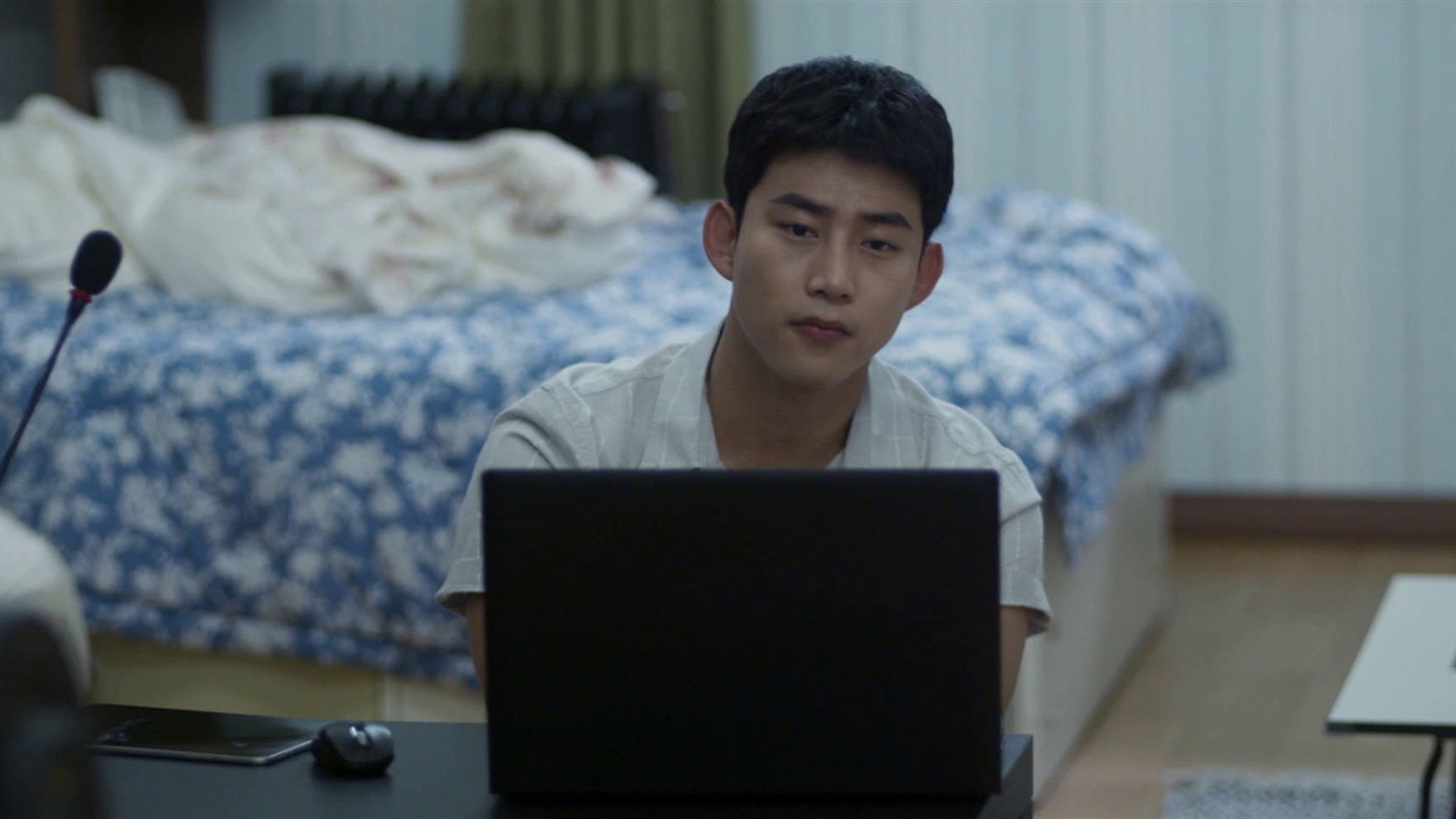Folge Still